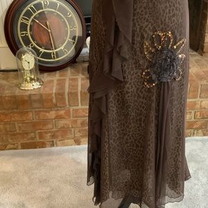 Leopard print medallion skirt